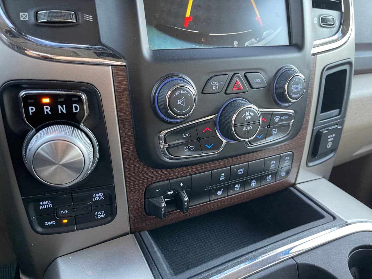 Dodge RAM 2016 — Миниатюра 12