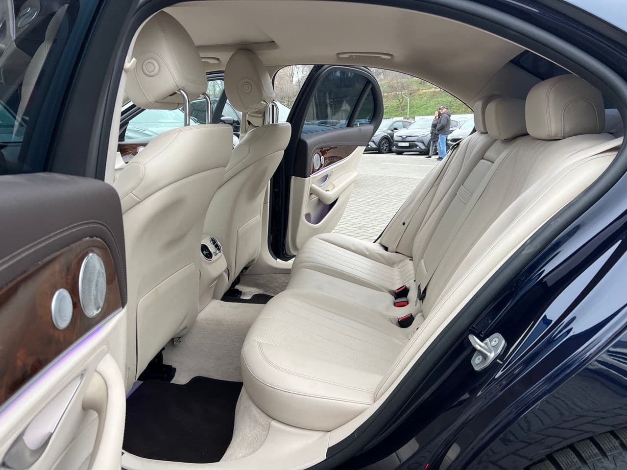 Mercedes E 300 2016 — Миниатюра 13