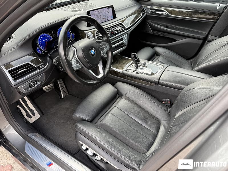 2016 BMW 740 — Miniatură 8