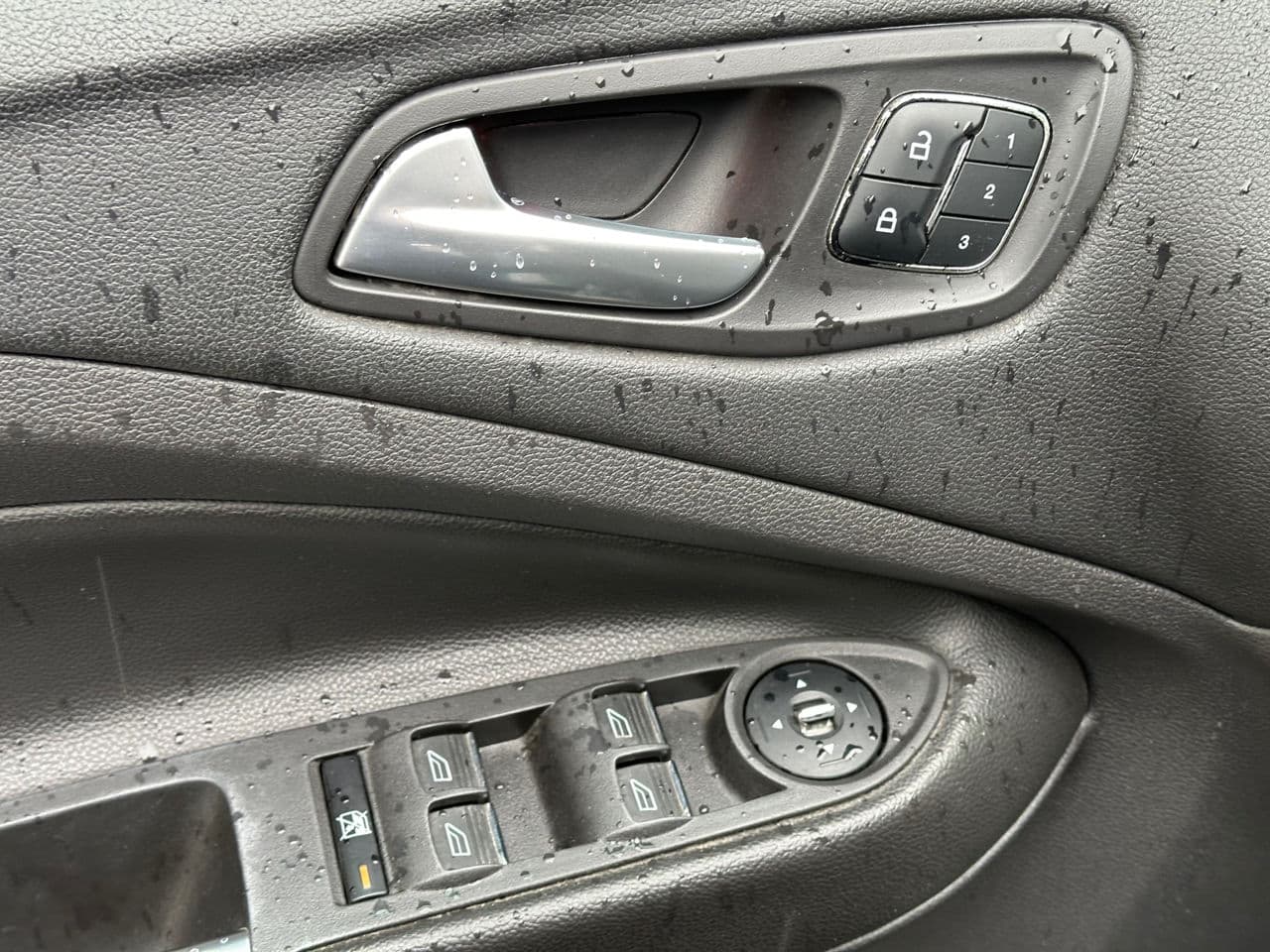 Ford Escape 2012 — Миниатюра 13