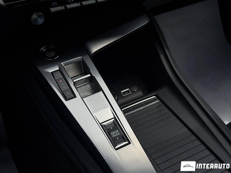 Peugeot 308 2022 — Миниатюра 11