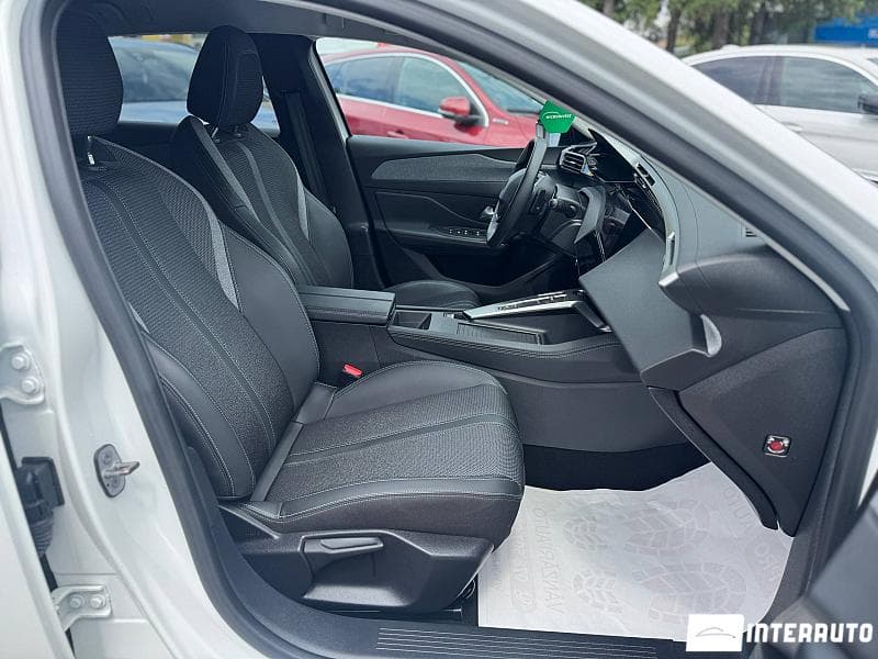 Peugeot 308 2022 — Миниатюра 14