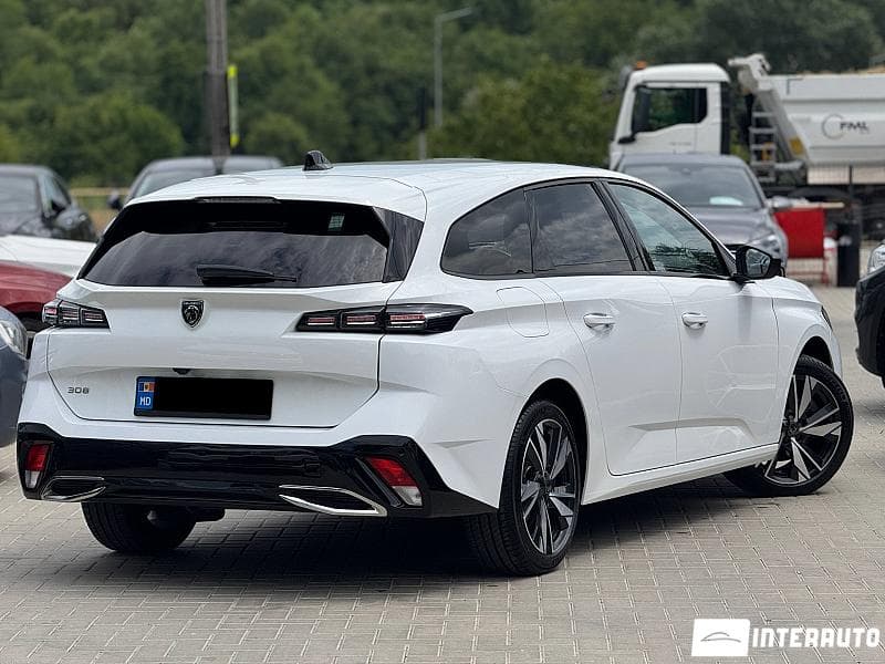 Peugeot 308 2022 — Миниатюра 3