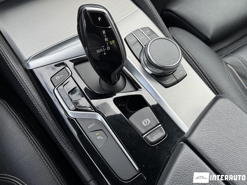 BMW 530e 2019 — Миниатюра 17