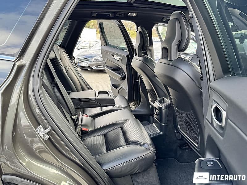 Volvo XC 60 2017 — Миниатюра 18