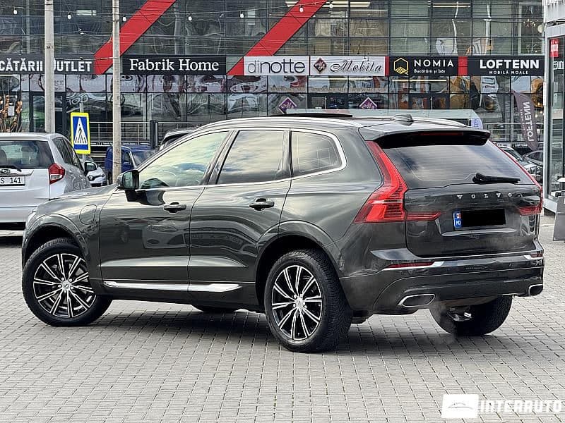 Volvo XC 60 2017 — Миниатюра 5