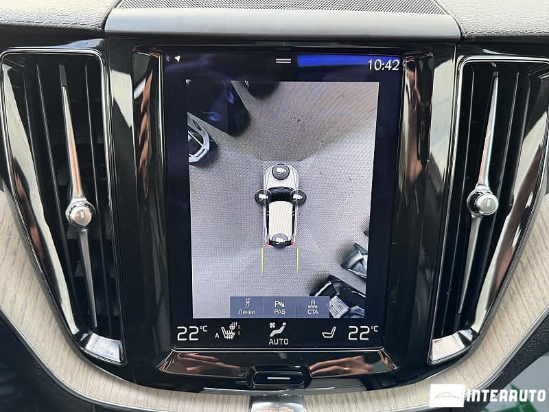 Volvo XC 60 2017 — Миниатюра 14