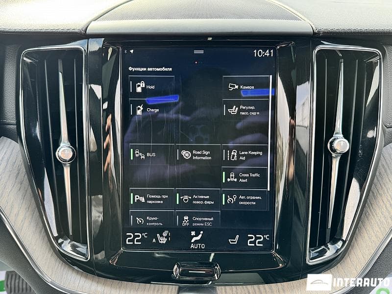 Volvo XC 60 2017 — Миниатюра 13