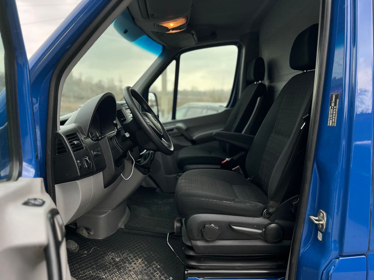 Mercedes Sprinter 2017 — Миниатюра 5