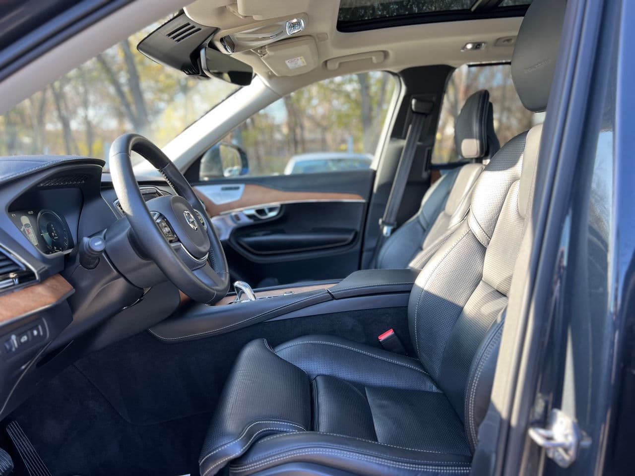 Volvo XC 90 2017 — Миниатюра 8