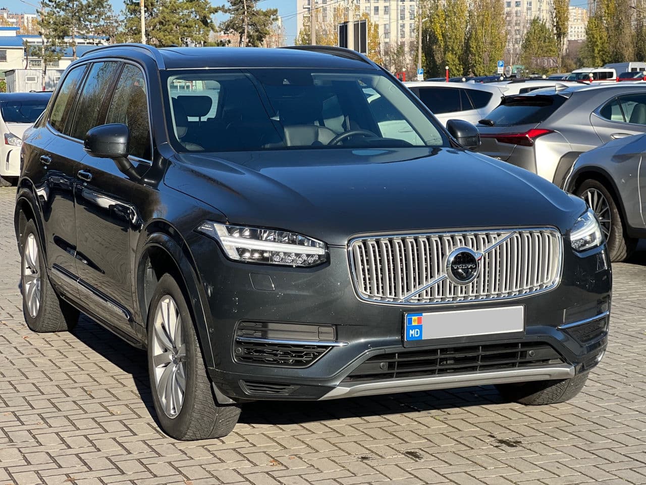 Volvo XC 90 2017 — Миниатюра 3