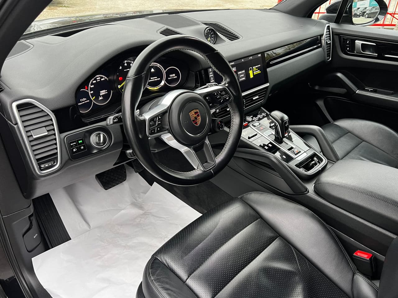 Porsche Cayenne E-Hybrid 2019 — Миниатюра 6