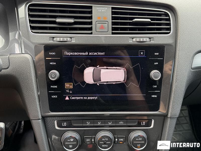 Volkswagen Golf 2018 — Миниатюра 11