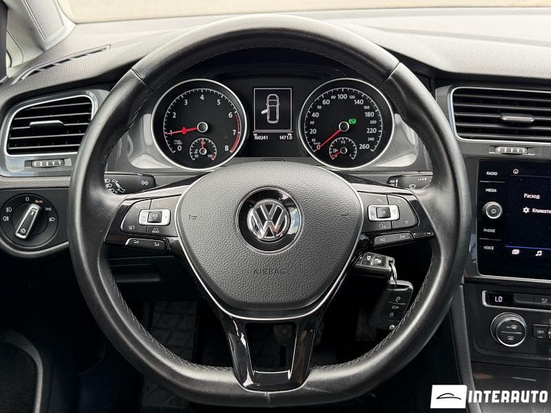 Volkswagen Golf 2018 — Миниатюра 10