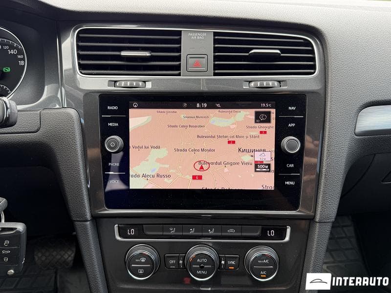 Volkswagen Golf 2018 — Миниатюра 12