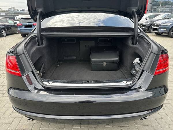 2010 Audi A8 — Miniatură 28