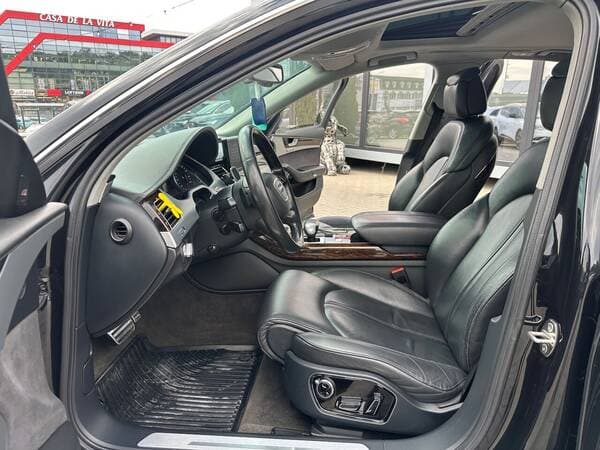 2010 Audi A8 — Miniatură 6