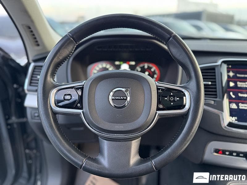 Volvo XC 90 2017 — Миниатюра 7