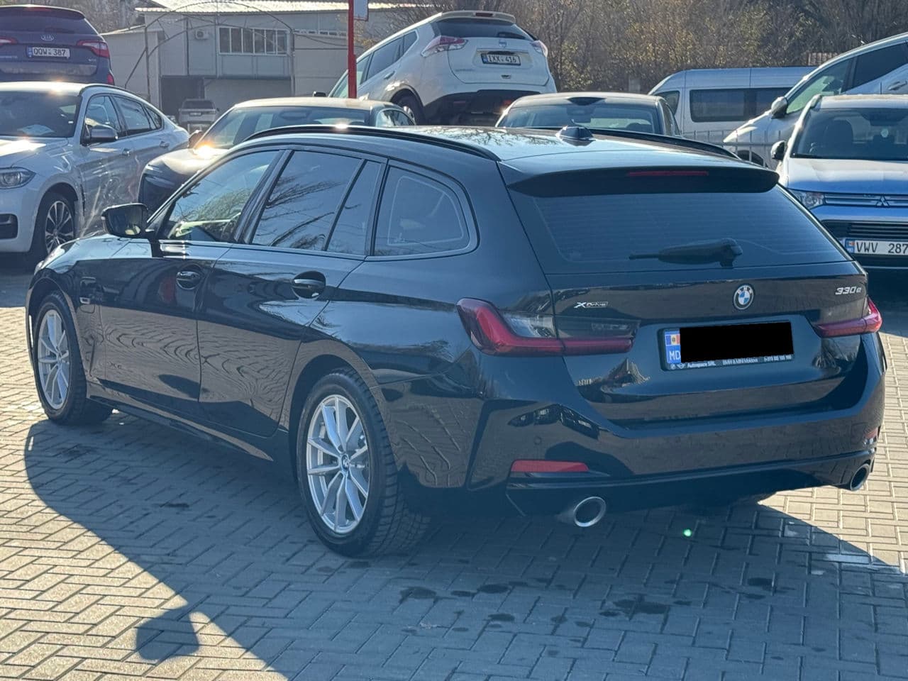 BMW 330E 2022 — Миниатюра 2