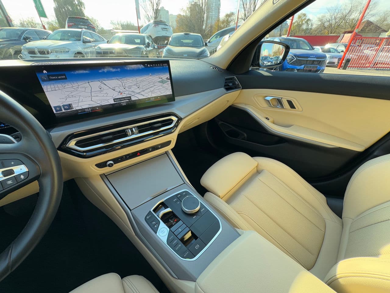 BMW 330E 2022 — Миниатюра 17