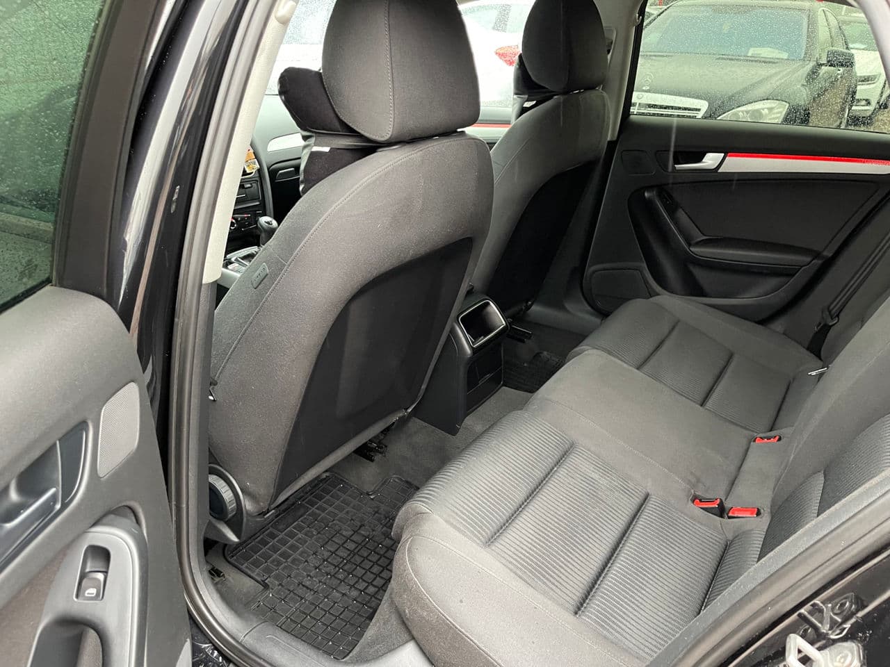 Audi A4 2011 — Миниатюра 15