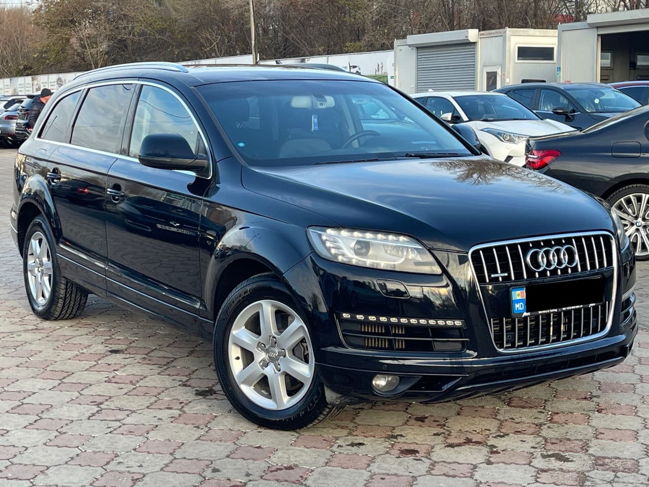 Audi Q7 2011 — Миниатюра 4