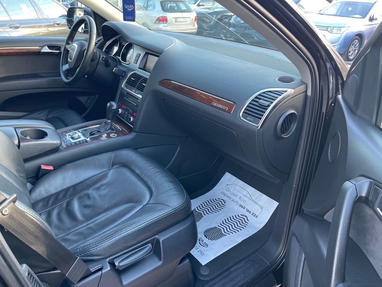 Audi Q7 2011 — Миниатюра 14
