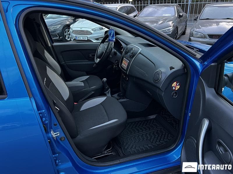 2016 Dacia Sandero Stepway — Miniatură 13