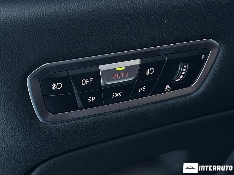 2019 BMW X5 4.0i — Miniatură 26