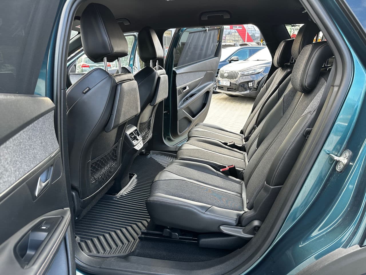 Peugeot 5008 2018 — Миниатюра 13