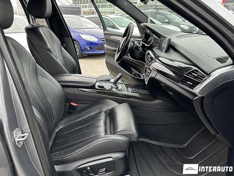 BMW X5 4.0e 2017 — Миниатюра 15