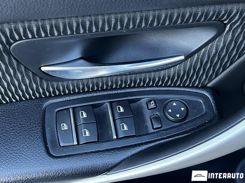 BMW 316 2018 — Миниатюра 17