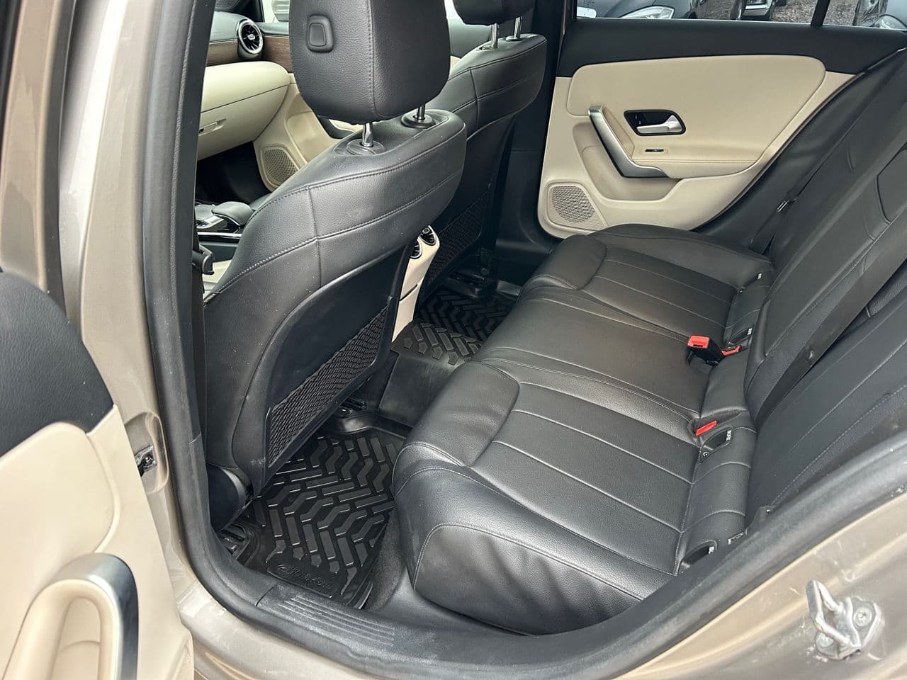 Mercedes A 220 2020 — Миниатюра 17