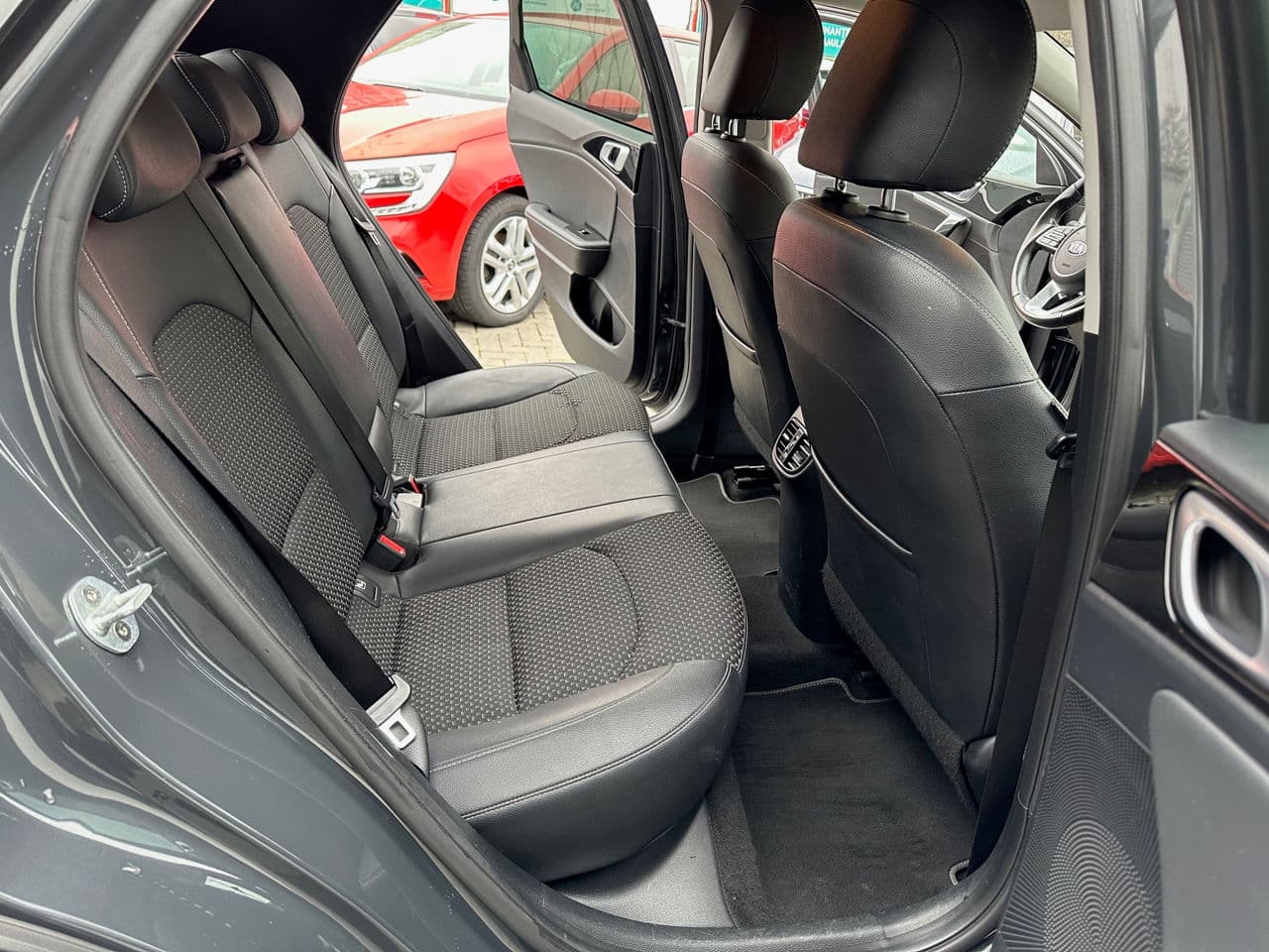 Kia XCeed 2019 — Миниатюра 16
