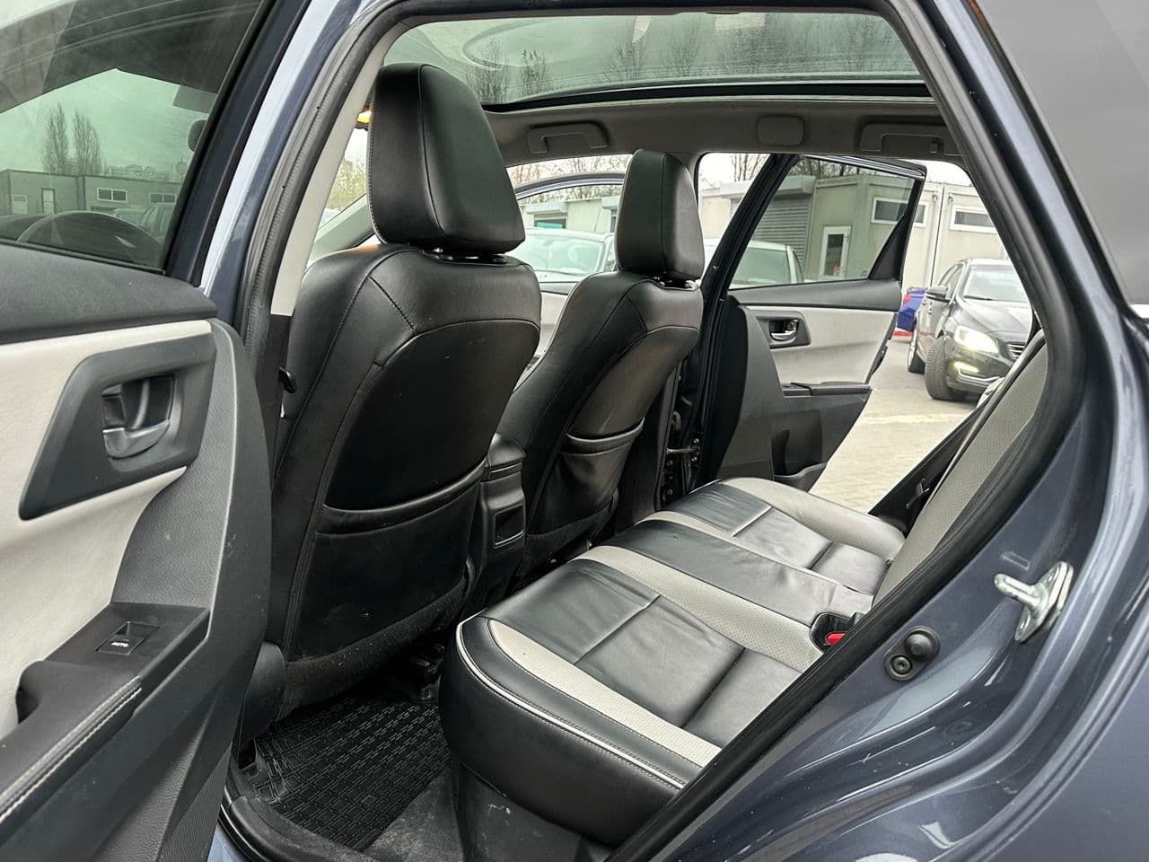 Toyota Auris 2014 — Миниатюра 16