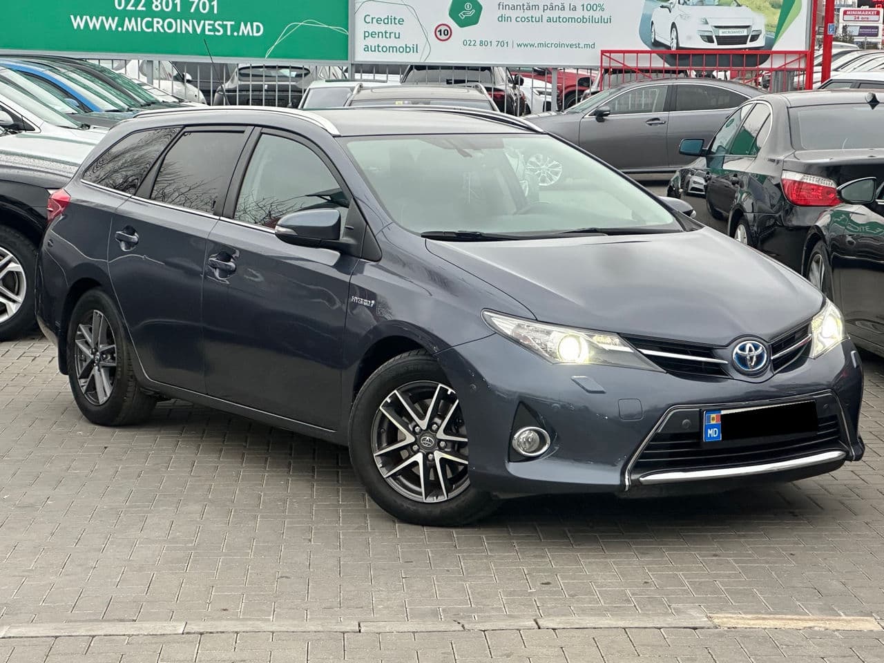Toyota Auris 2014 — Миниатюра 3