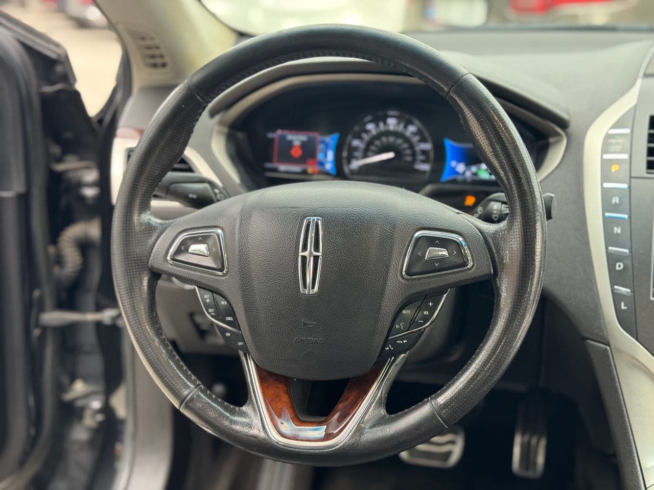 Lincoln MKZ 2013 — Миниатюра 7