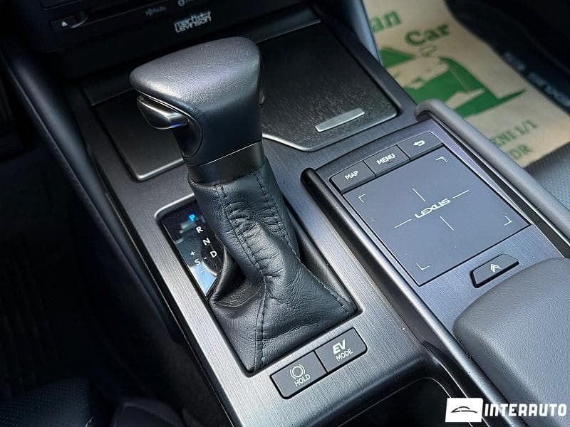 Lexus ES 300h 2022 — Миниатюра 16