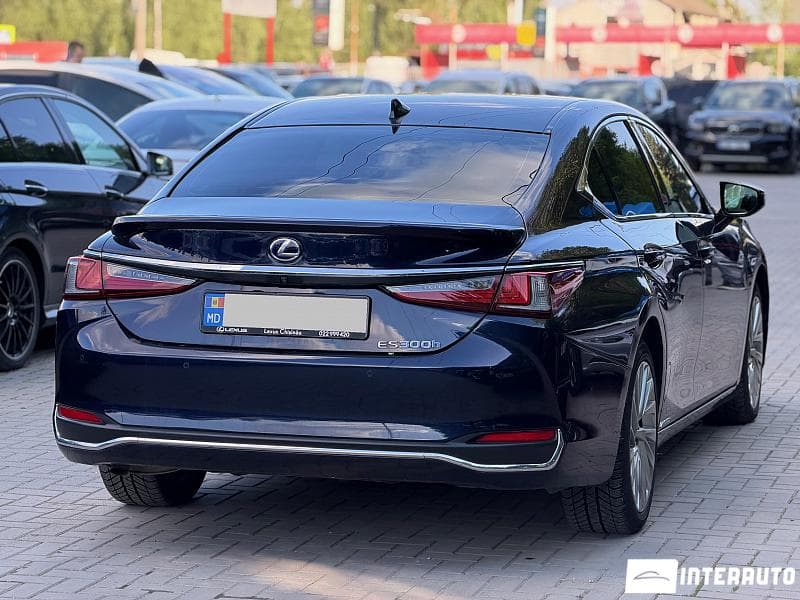 Lexus ES 300h 2022 — Миниатюра 2