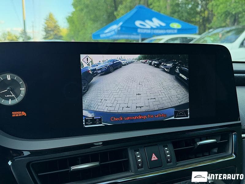 Lexus ES 300h 2022 — Миниатюра 13