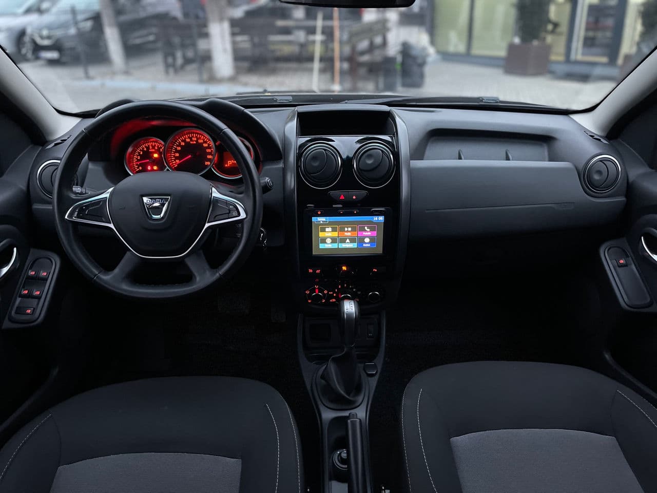Dacia Duster 2017 — Миниатюра 5