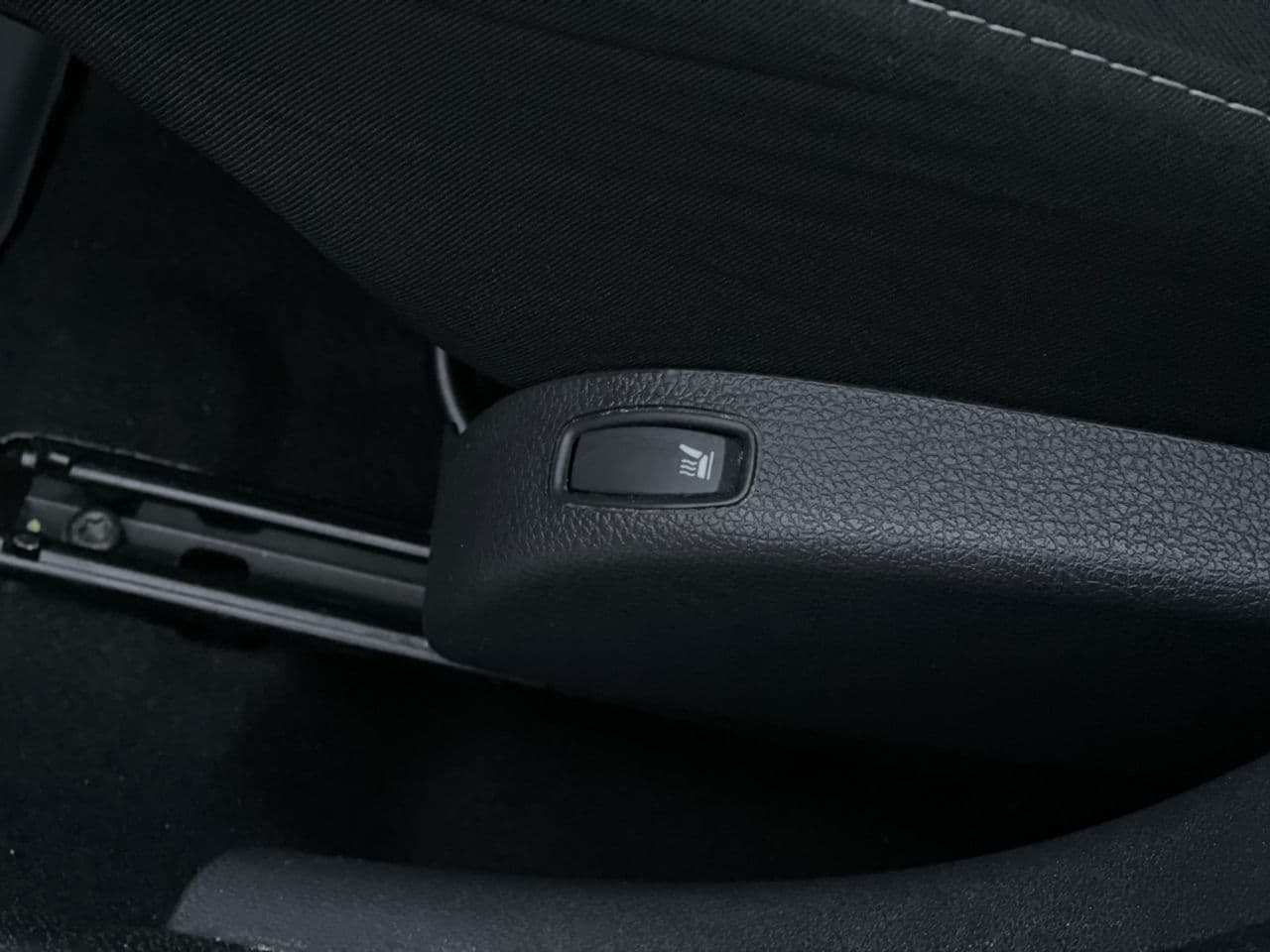 Dacia Duster 2017 — Миниатюра 7