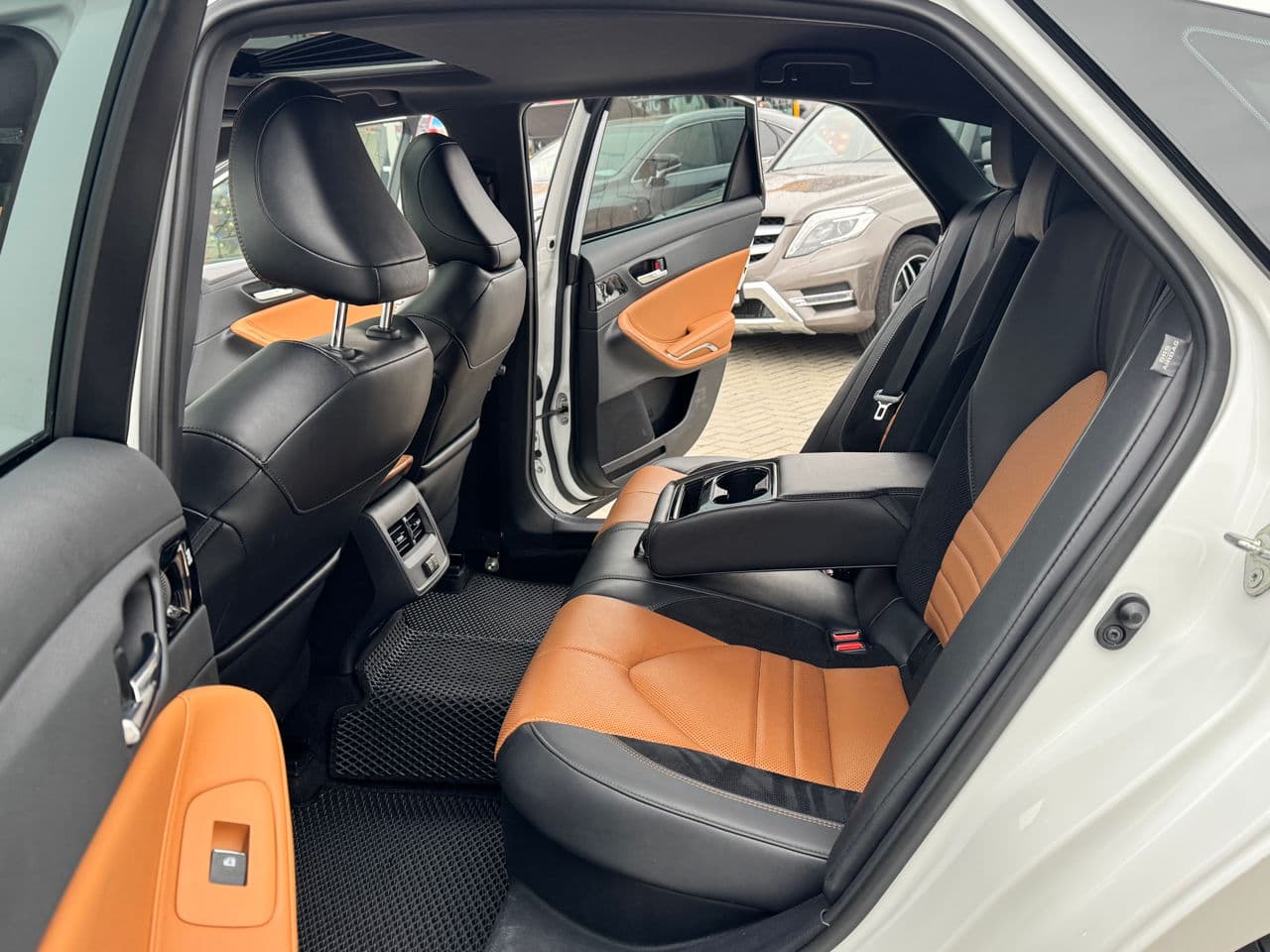 Toyota Avalon 2020 — Миниатюра 15