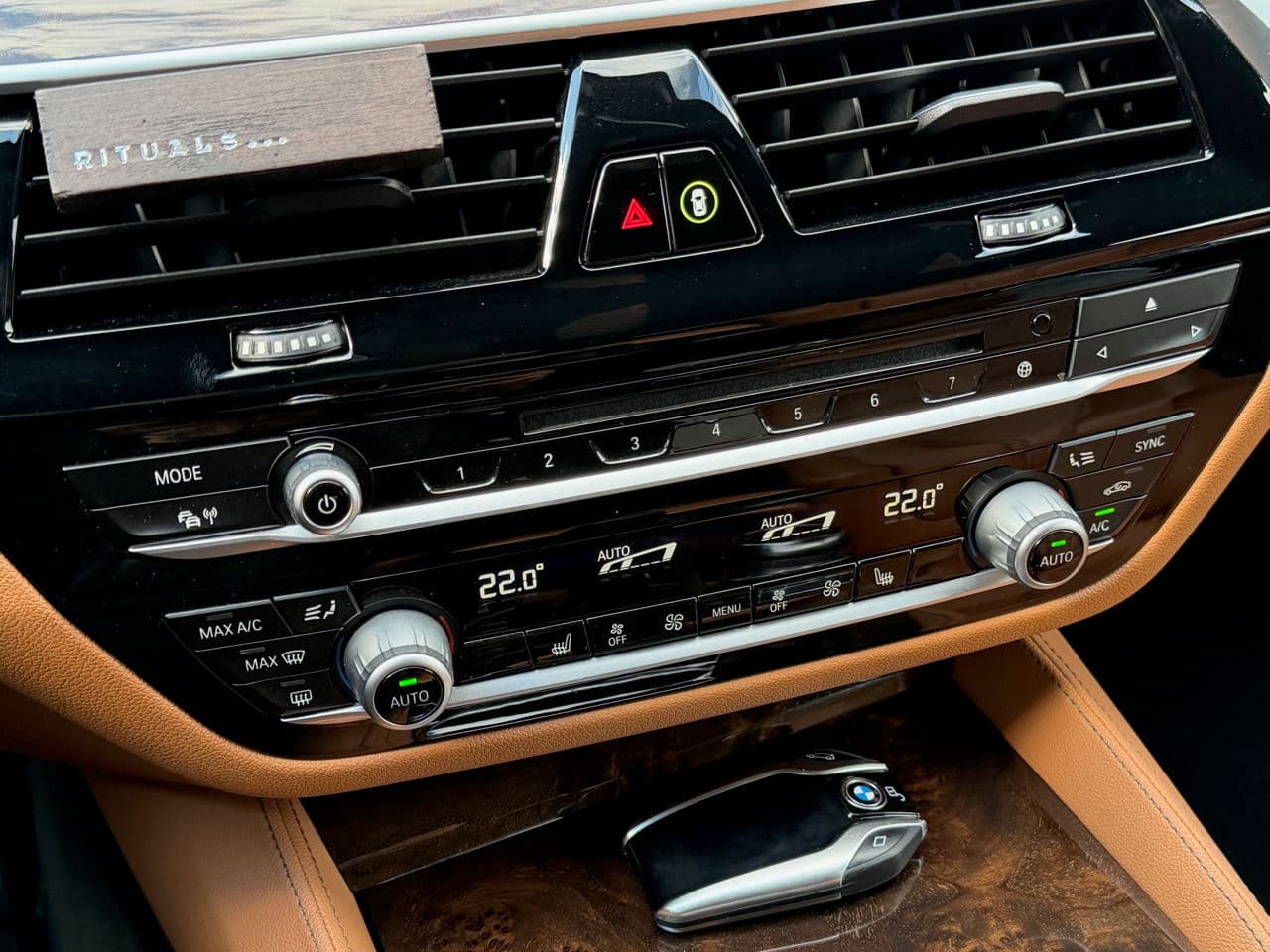 BMW 530 2019 — Миниатюра 18