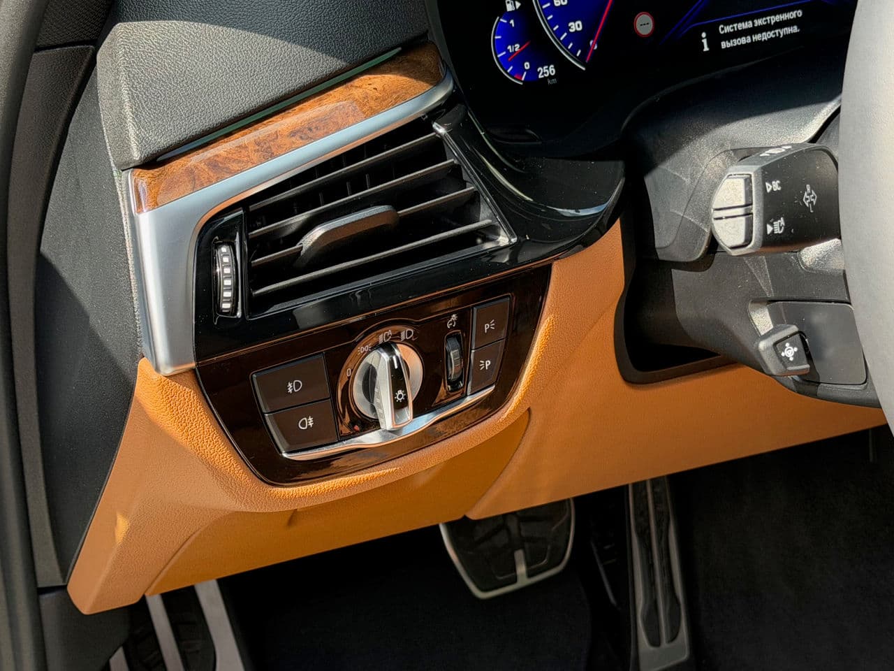 BMW 530 2019 — Миниатюра 10