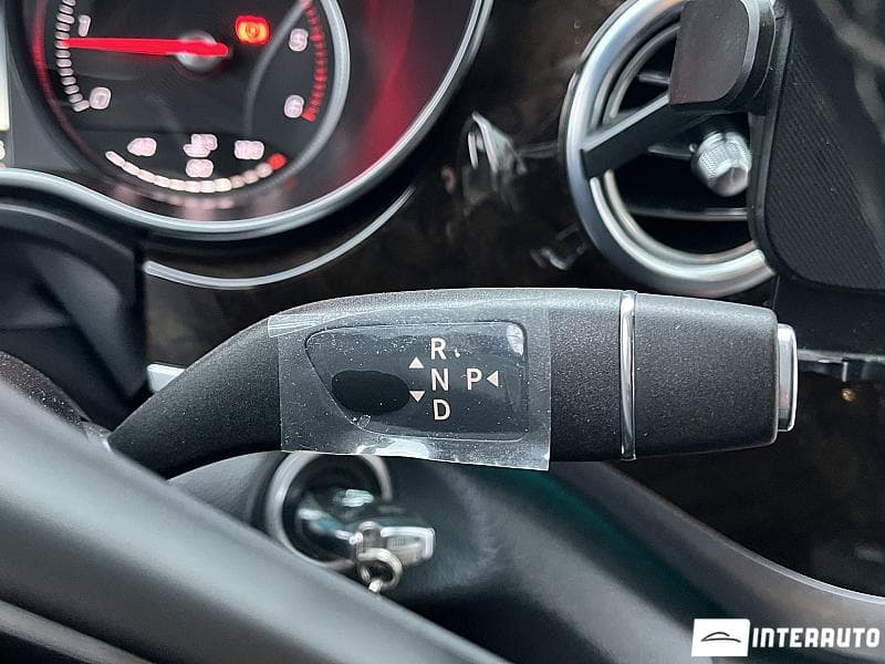 Mercedes V 250 2018 — Миниатюра 11