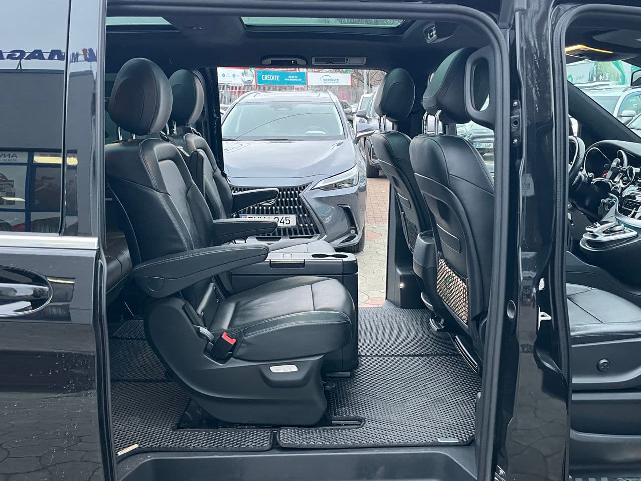 Mercedes V 250 2018 — Миниатюра 20