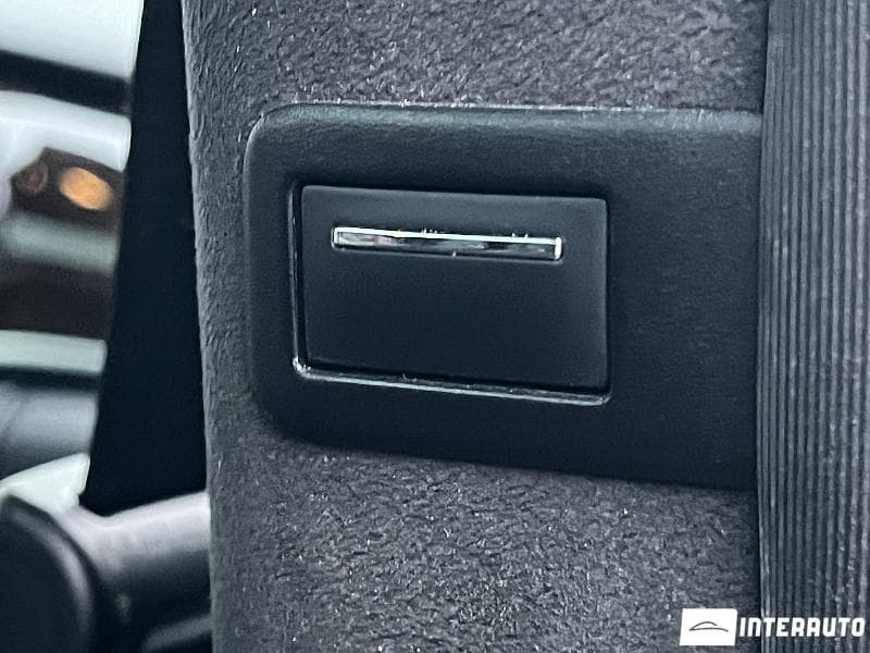 Mercedes V 250 2018 — Миниатюра 22