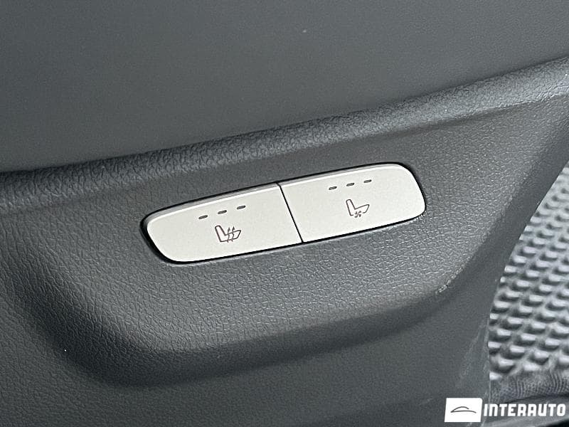 Mercedes V 250 2018 — Миниатюра 21