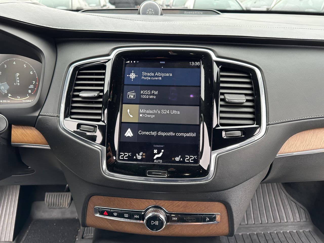 Volvo XC 90 2017 — Миниатюра 12